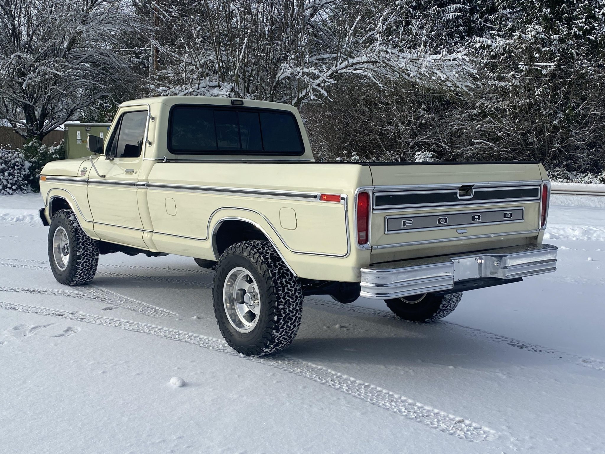 1979 ford f-150 ranger xlt lariat 4×4