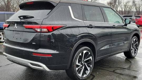 2023 Mitsubishi Outlander