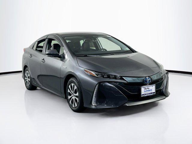 2021 toyota prius prime xle