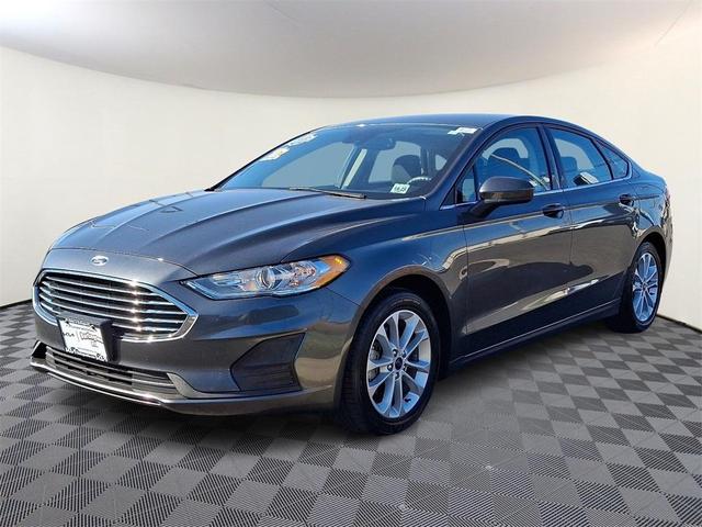 2020 ford fusion hybrid se
