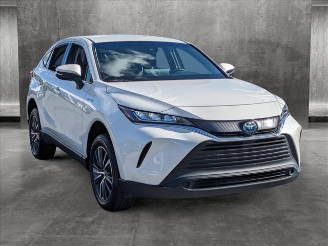 2021 toyota venza le