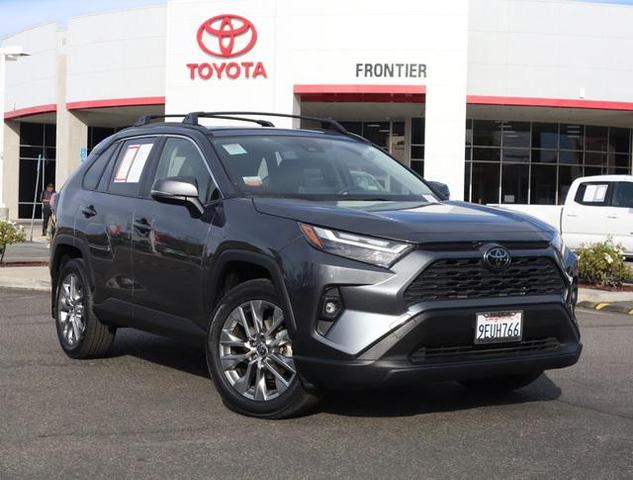 2023 toyota rav4 xle