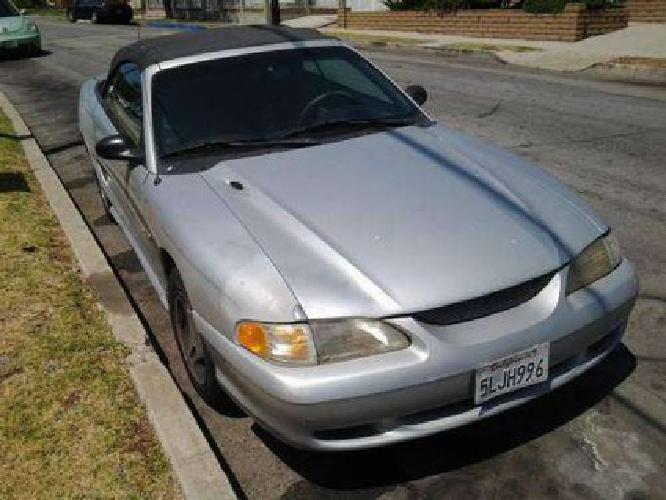 1998 ford mustang (convertible in long beach, ca