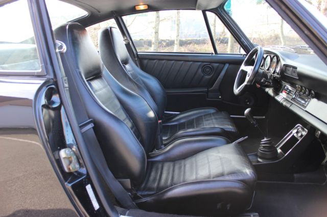 1984 porsche 911 coupe - sport seats