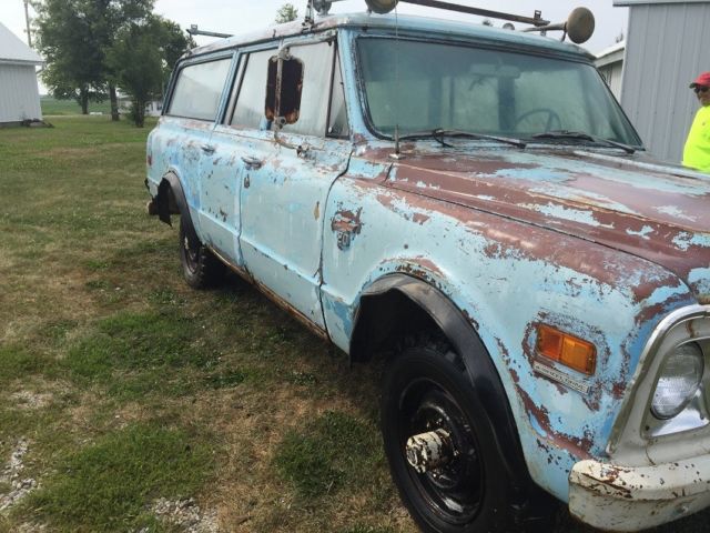 1968 chevrolet suburban k20 4x4 ( 292 motor)