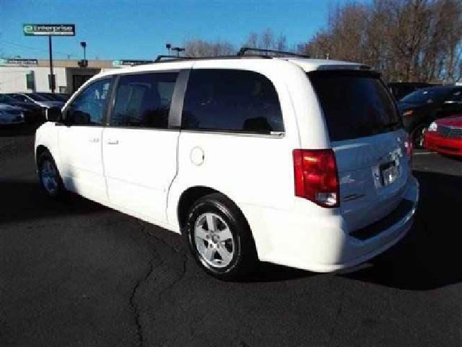 2012 dodge grand caravan passenger sxt minivan 4d in philadelphia, pa
