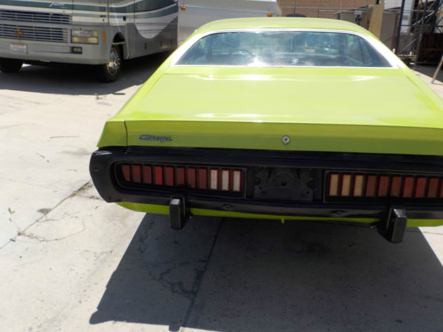 1973 dodge charger in stunning "lime green" ac option car