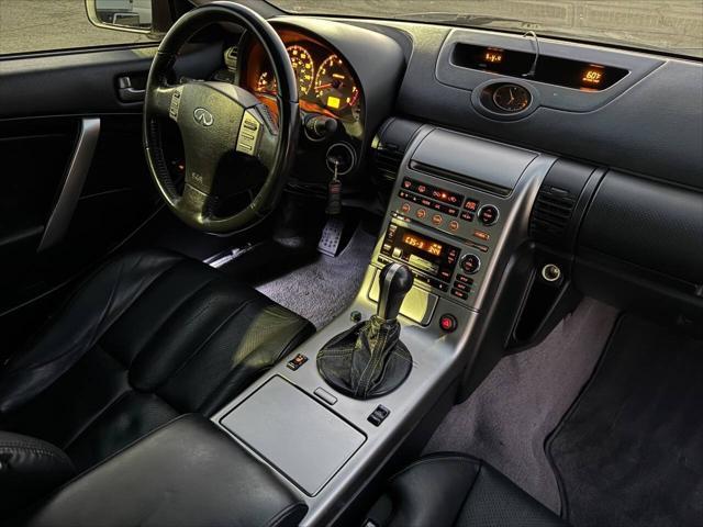 2004 infiniti g35 base