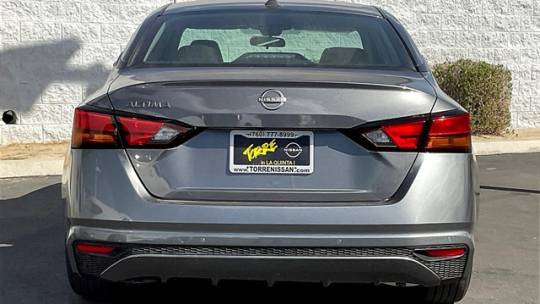 2025 Nissan Altima