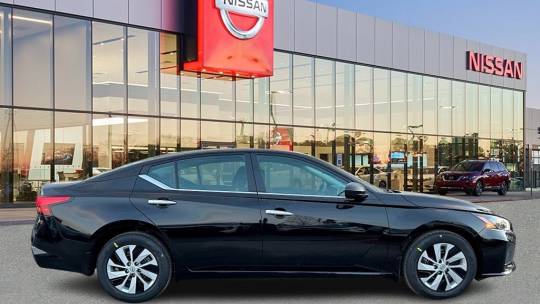 2025 Nissan Altima