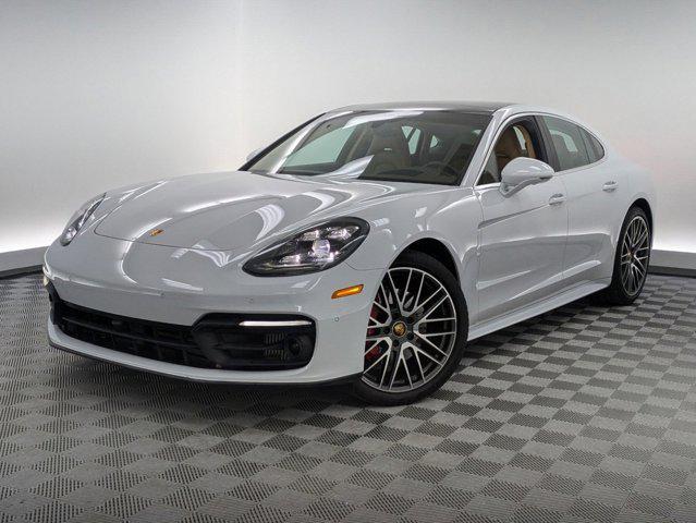 2022 porsche panamera 4s