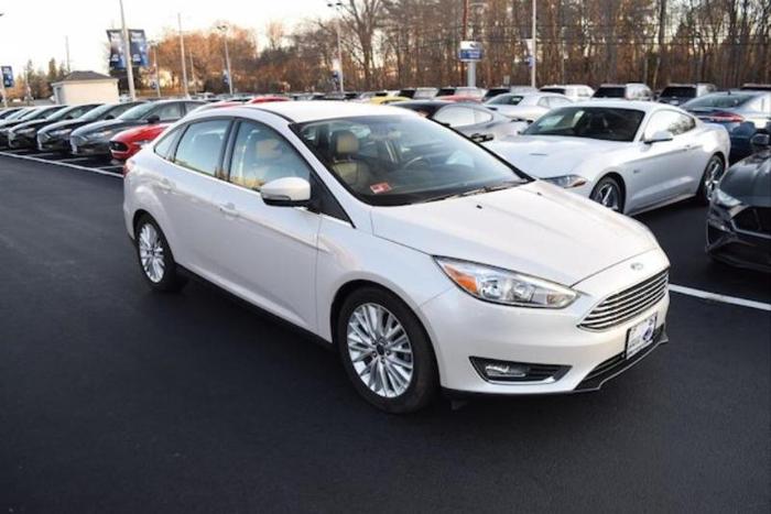 2016 ford focus titanium titanium 4dr sedan for sale in east greenwich, rhode island