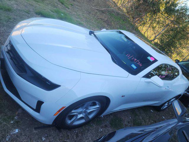 2023 chevrolet camaro 1lt
