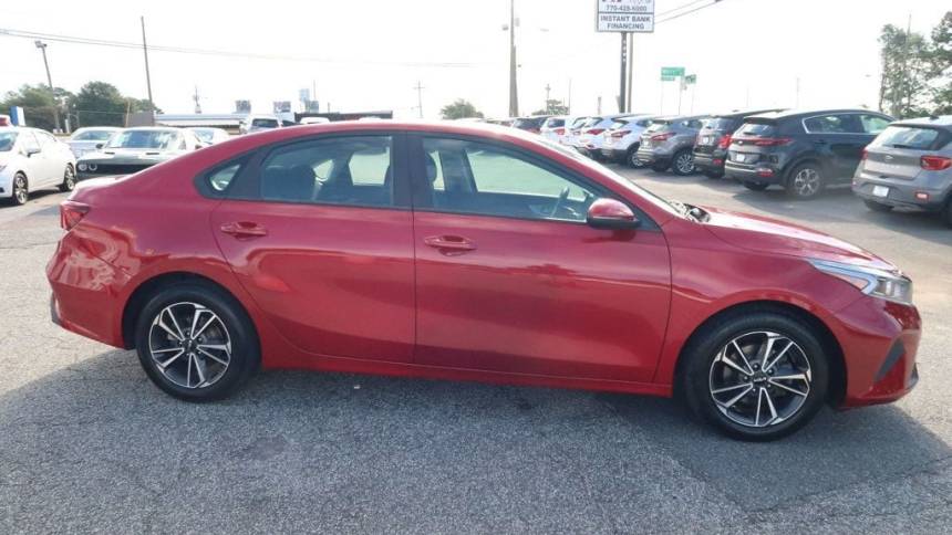 2022 kia forte lxs