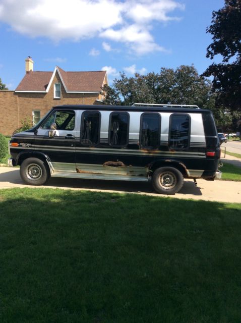 1990 chevrolet g-20 van, with ricon wheelchair lift