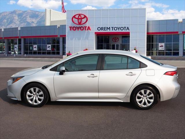 2023 toyota corolla le