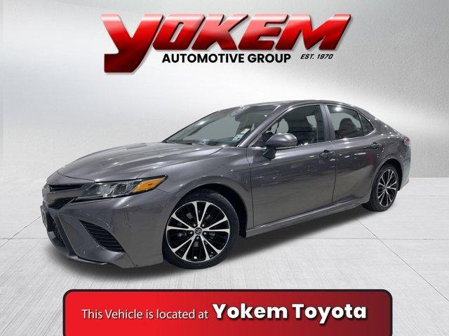 2018 toyota camry se