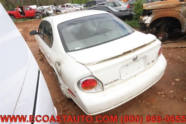 2002 nissan maxima se