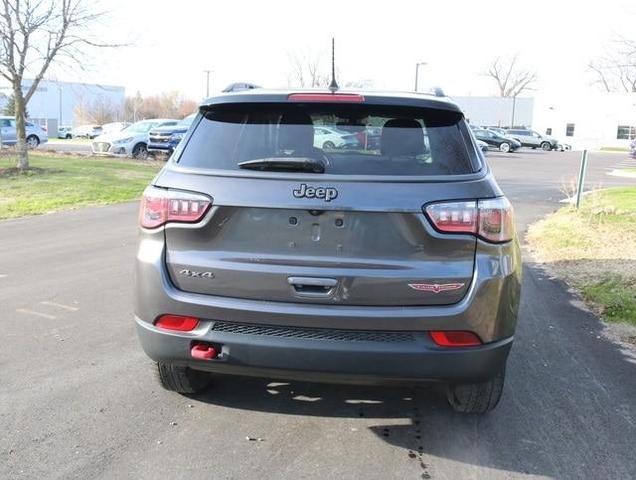 2019 jeep compass trailhawk