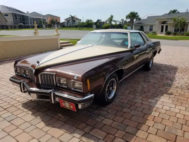 1977 pontiac grand prix sj with t-tops very original car 49k miles