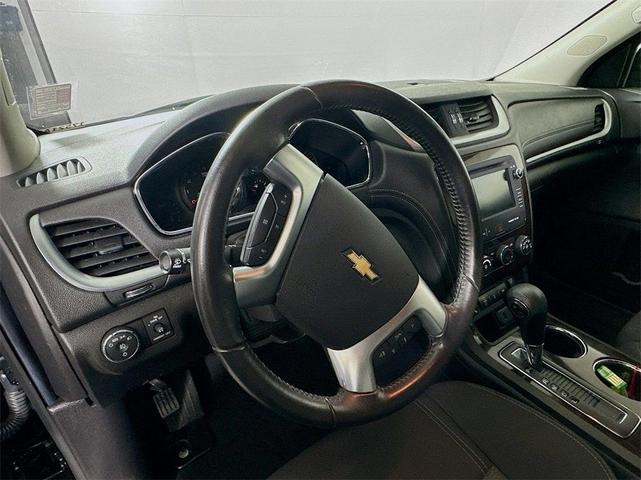 2017 chevrolet traverse 1lt