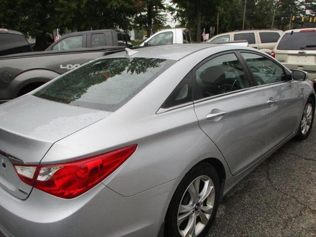 2011 hyundai sonata se