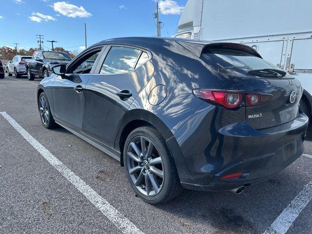 2022 mazda mazda3 fwd w/preferred package