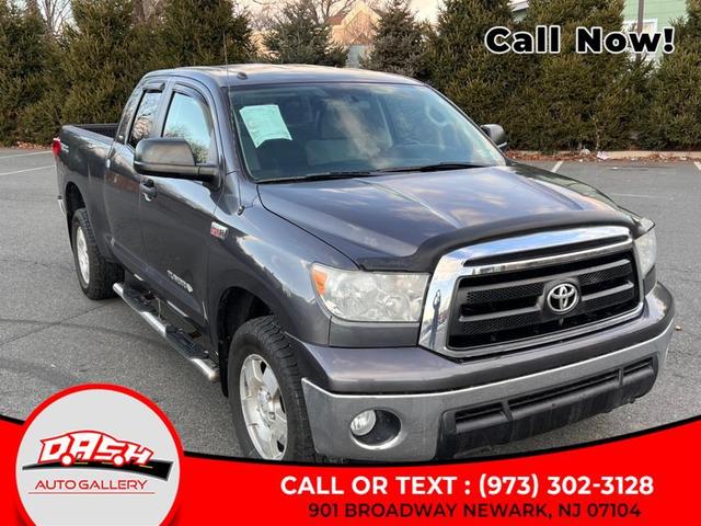 2011 toyota tundra grade