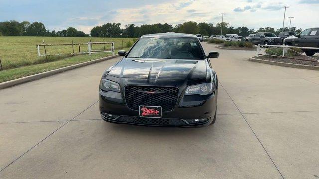 2023 chrysler 300 s
