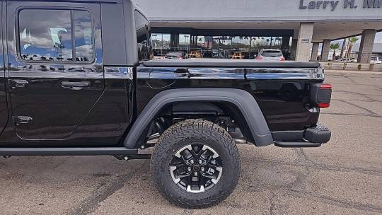 2024 Jeep Gladiator