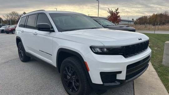 2024 jeep grand cherokee l altitude