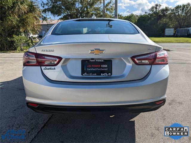 2022 chevrolet malibu fwd lt