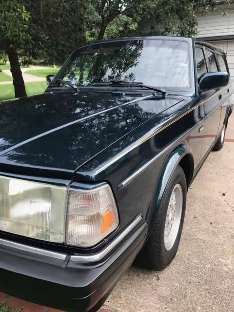 1993 volvo 240 classic wagon limited edition
