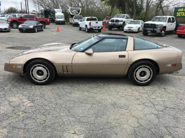 chevrolet only 68k miles 4+3 manual take a look !