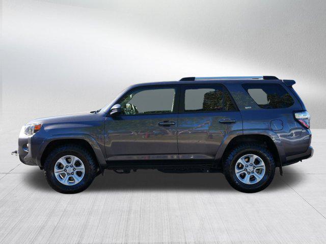 2022 toyota 4runner sr5