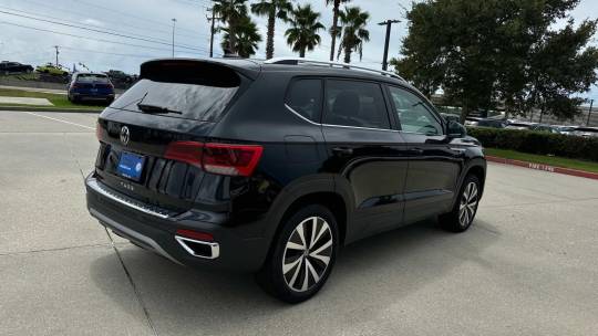 2024 Volkswagen Taos 1.5t se