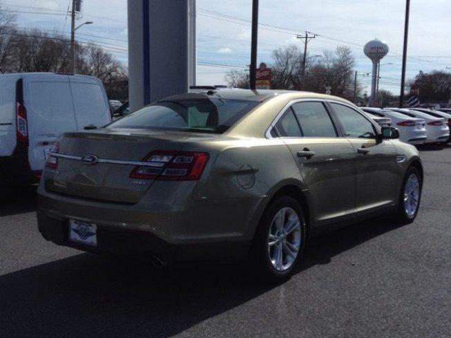 2013 ford taurus sel for sale in smyrna, delaware