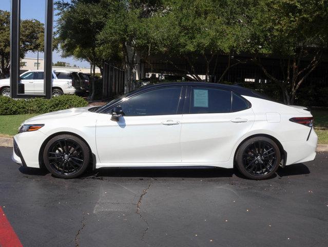 2022 toyota camry xse