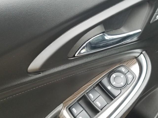2023 chevrolet malibu 2lt