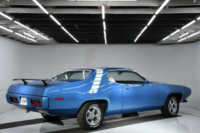 factory a/c & b5 blue, extra sharp looker!