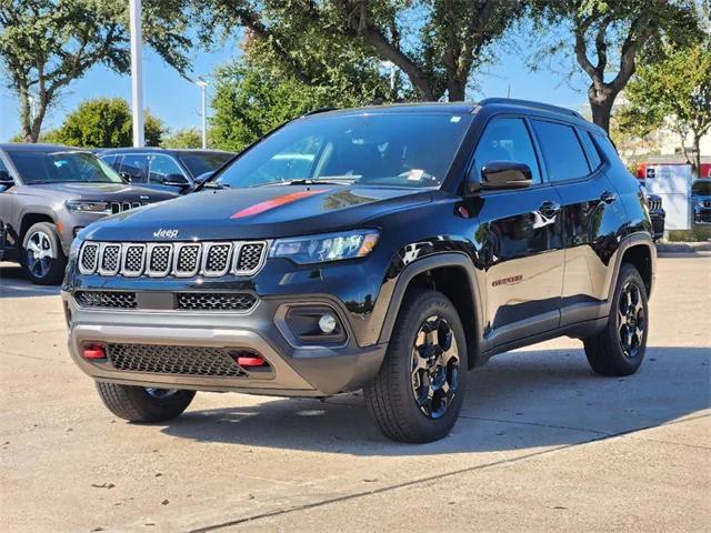 2023 jeep compass trailhawk