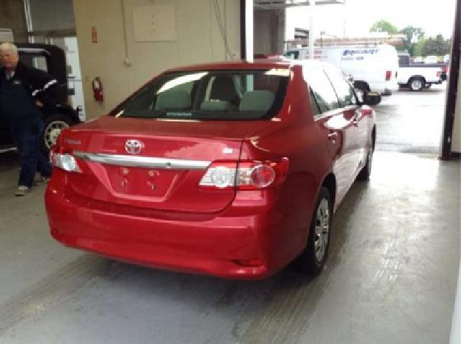 2013 toyota corolla le in columbus, oh