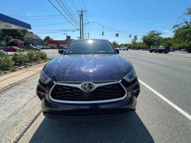 2023 toyota highlander le