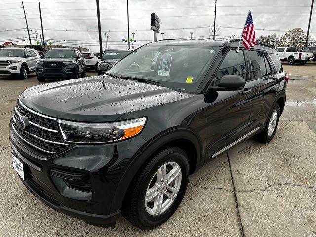 2021 ford explorer xlt