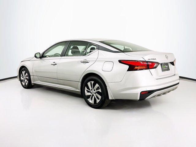2023 nissan altima s fwd