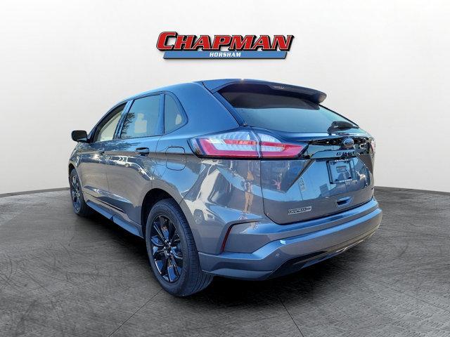 2023 ford edge se