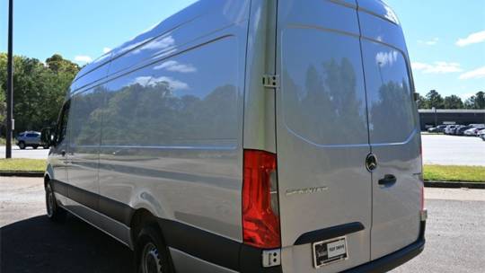 2024 Mercedes-Benz Sprinter 2500 cargo 170 wb high roof ho