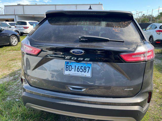 2022 ford edge sel