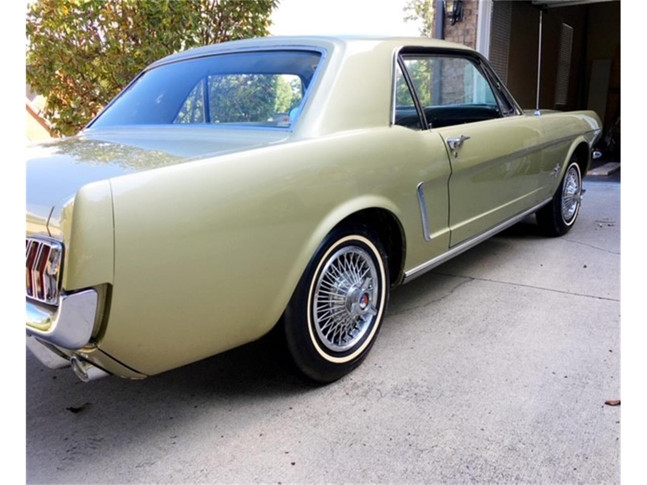 1965 ford mustang