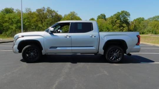 2023 toyota tundra platinum